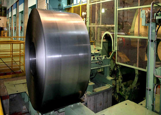 Largura profissional de SAE Cold Rolled Steel Coil 1250mm do metal